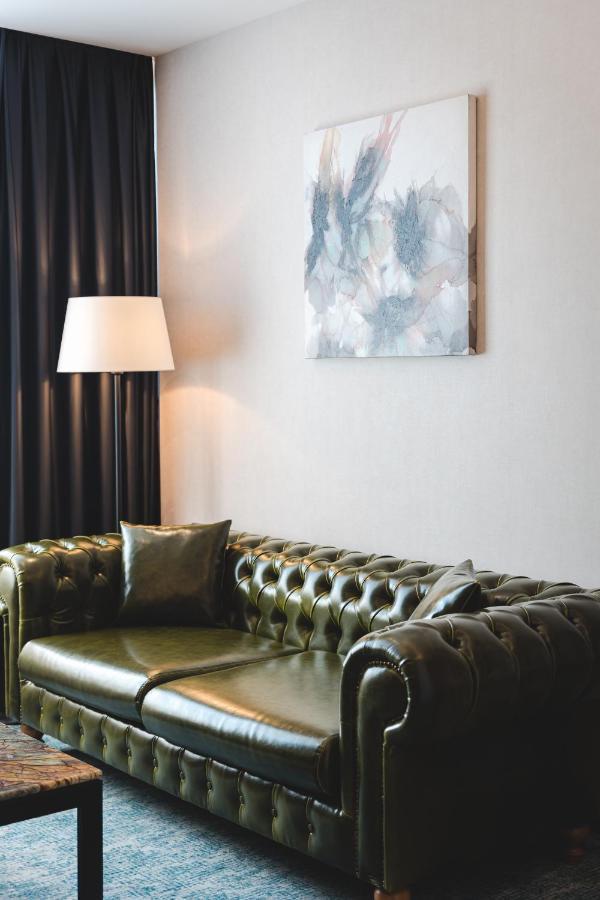 Bristol Hotel 4*